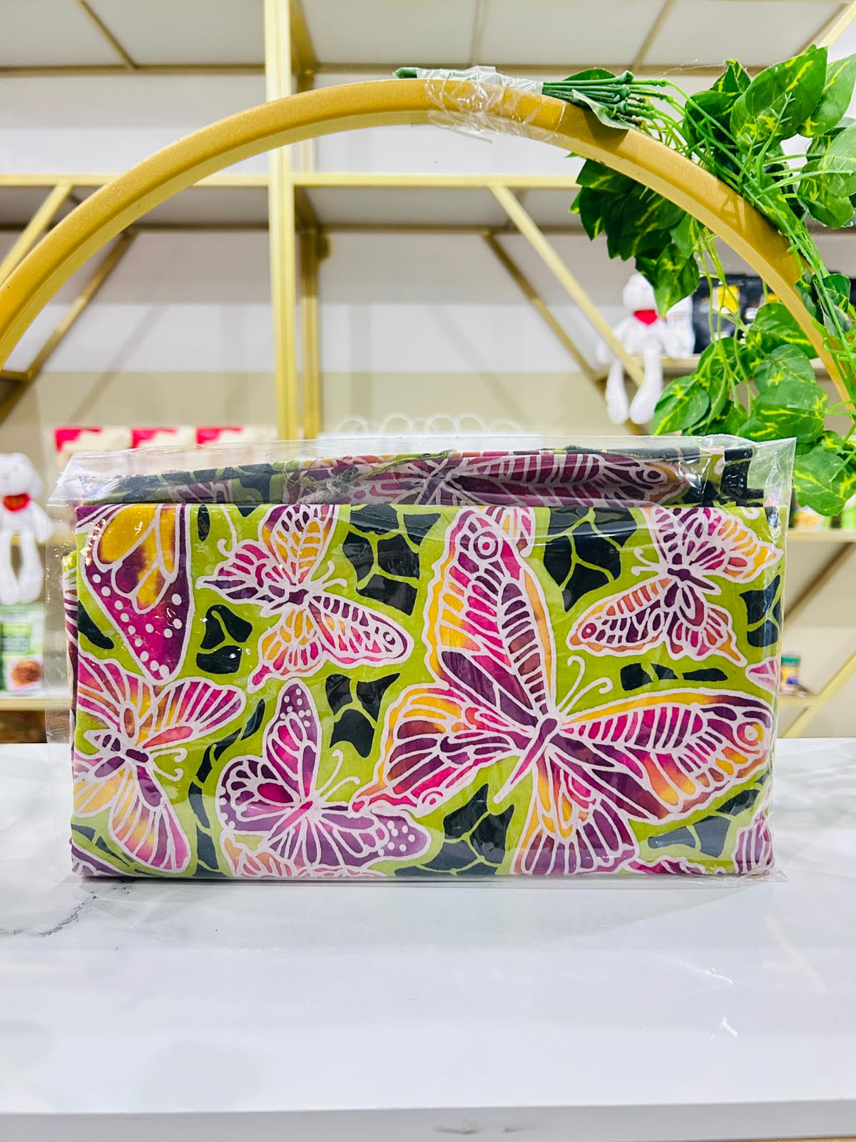 Batik Kupu-kupu Hijau Kuning